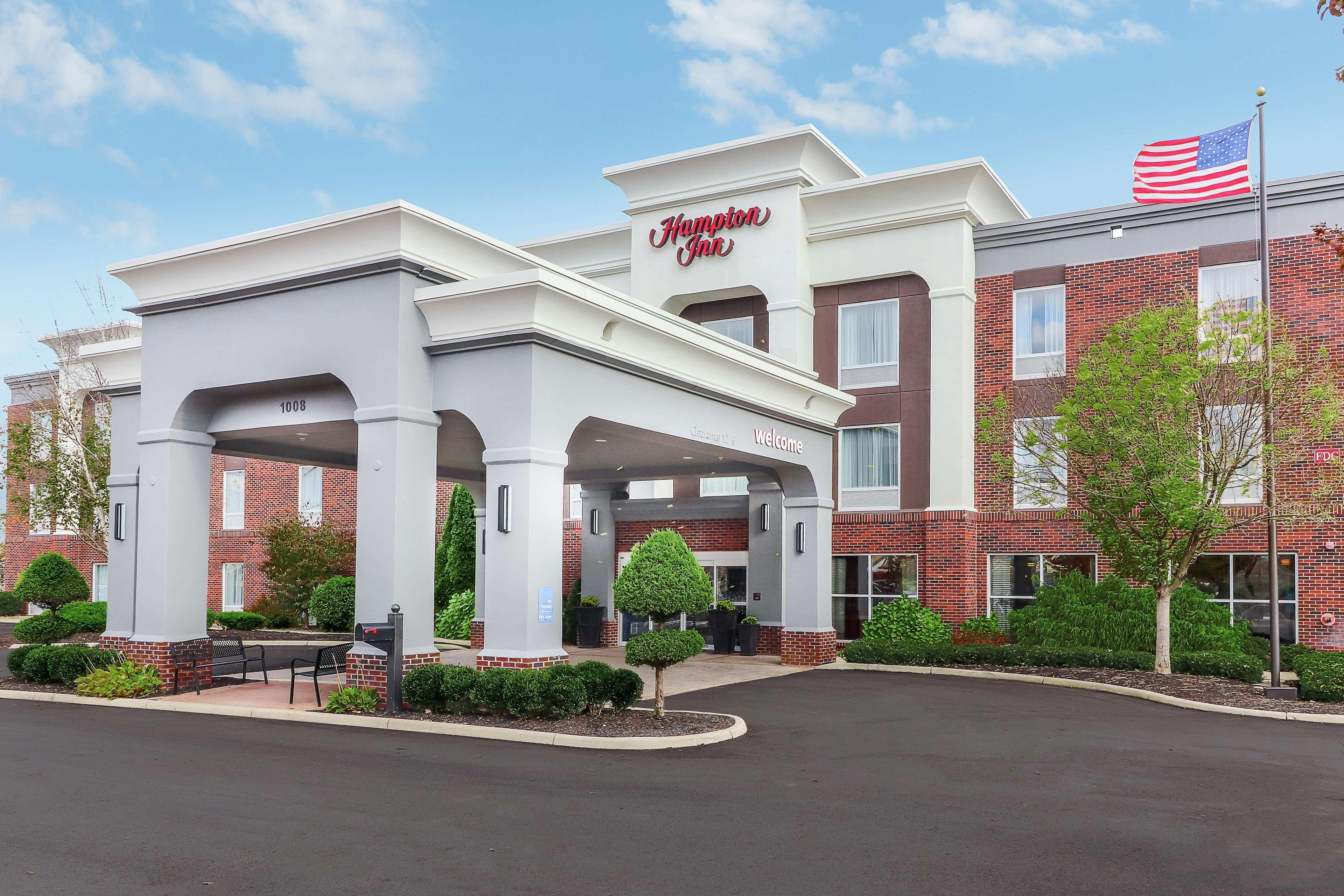 Hampton Inn Гіт Екстер'єр фото
